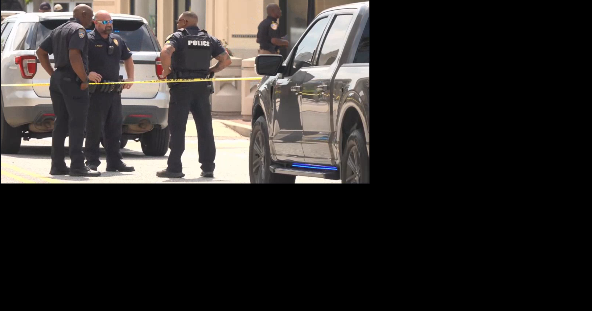 Streaming Now: Louisiana governor says there's an active shooter at mall in Baton Rouge