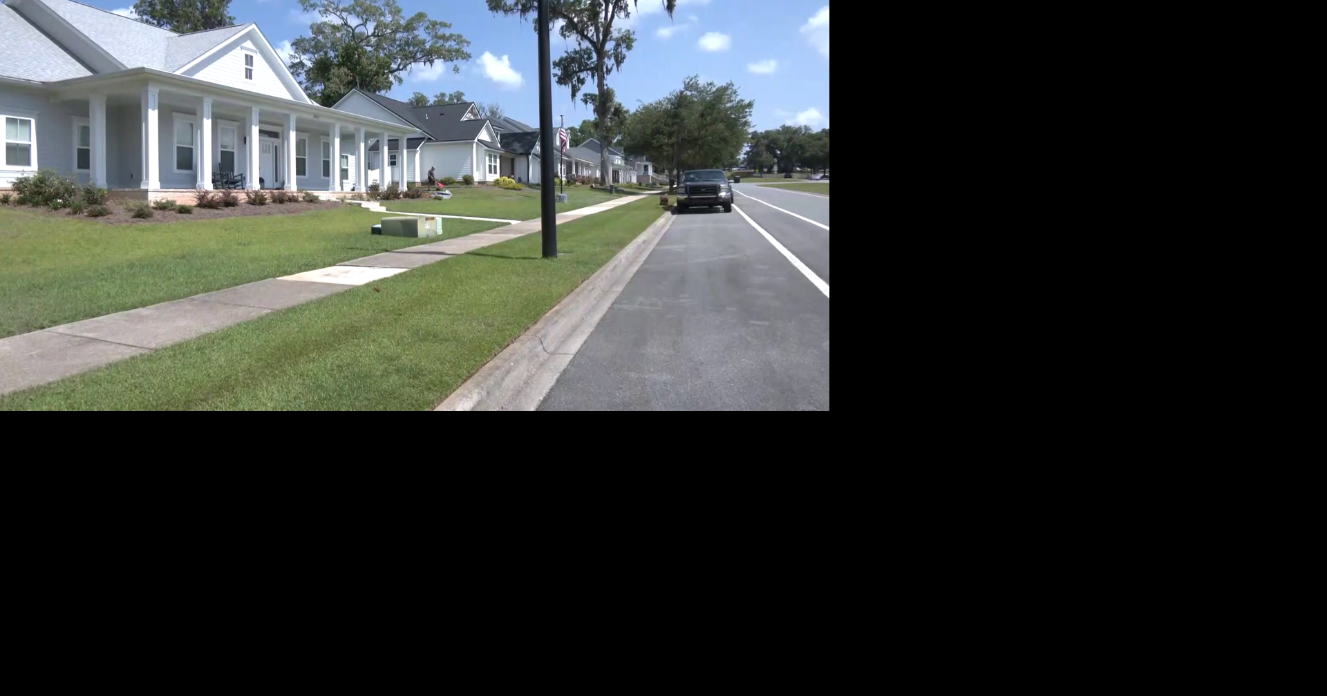 'Definitely frustrating" Home insurance rates stabilizing in SWFL, but homeowners still struggling