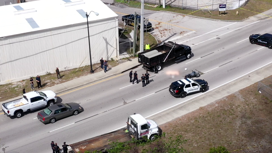 Fatal motorcycle crash involving car closes Fort Myers street | Lee ...