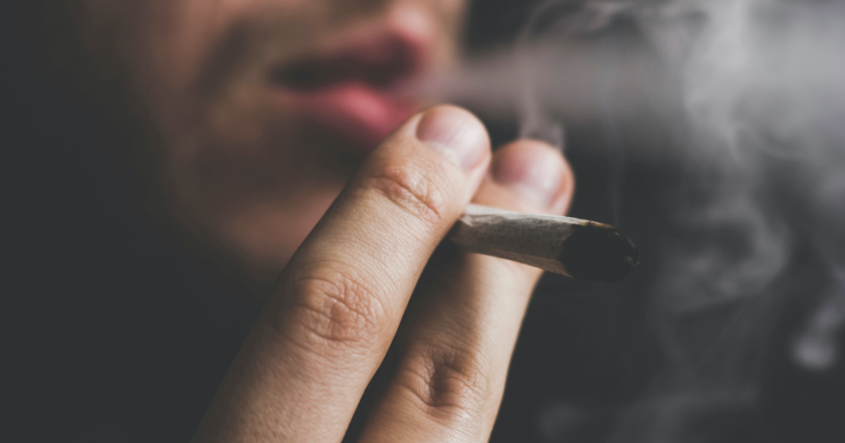 which of the following compounds are present in electronic cigarettes Vaping and Electronic Cigarette (E-Cigarette) Products which of the following compounds are present in electronic cigarettes Vaping and Electronic Cigarette (E-Cigarette) Products