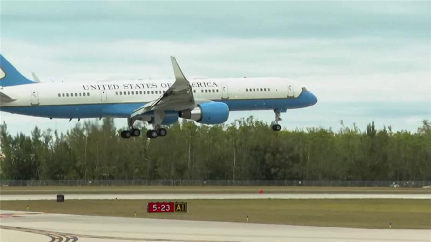 JD Vance airplane arrival - 1