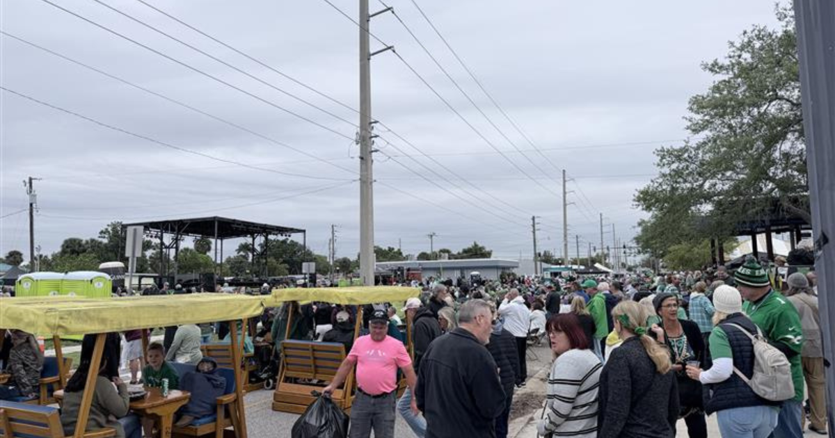 Significant gathering for St. Patrick’s Day in Punta Gorda despite cool weather