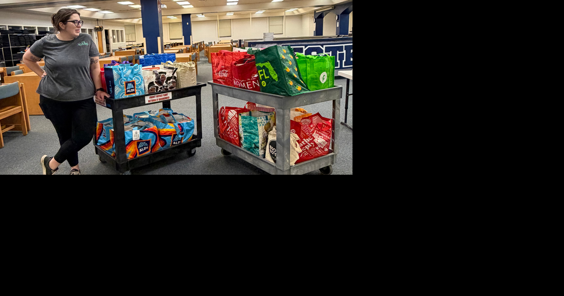 Hundreds of school books pulled from recycling by Fort Myers bookstore