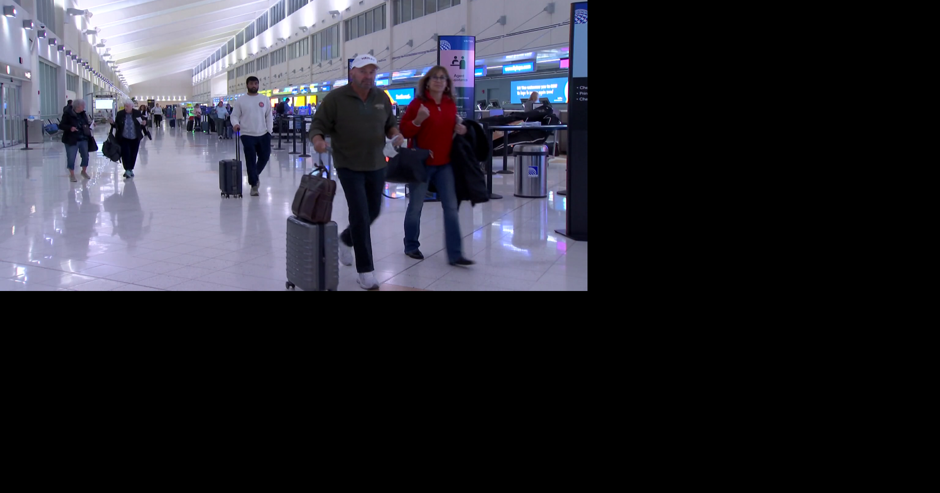 Flight cancellations at RSW leave northern travelers stuck