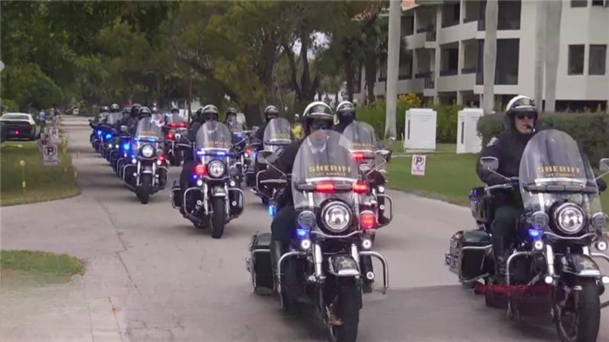 Vance motorcade - 1