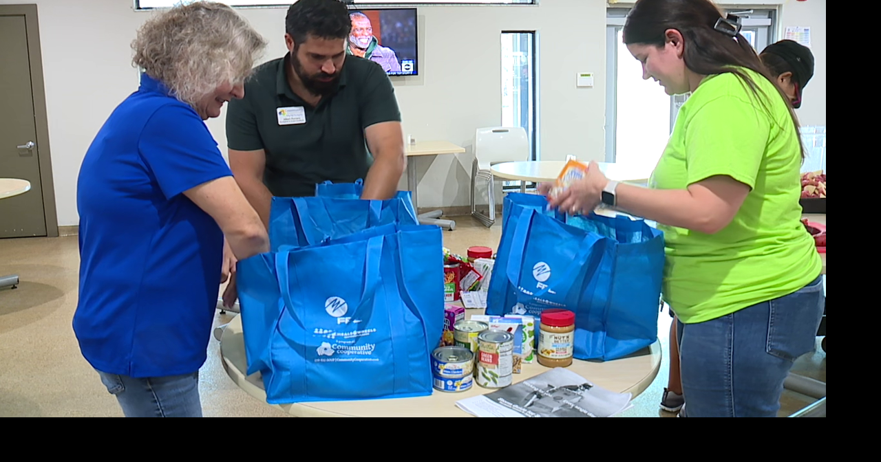 More than a meal: Hurricane kits bring comfort, security to Southwest Florida seniors