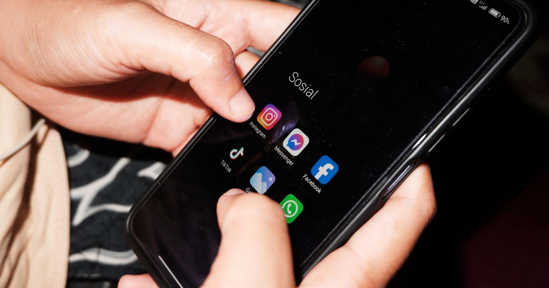 Canada open to talks as Facebook news blackout drags on