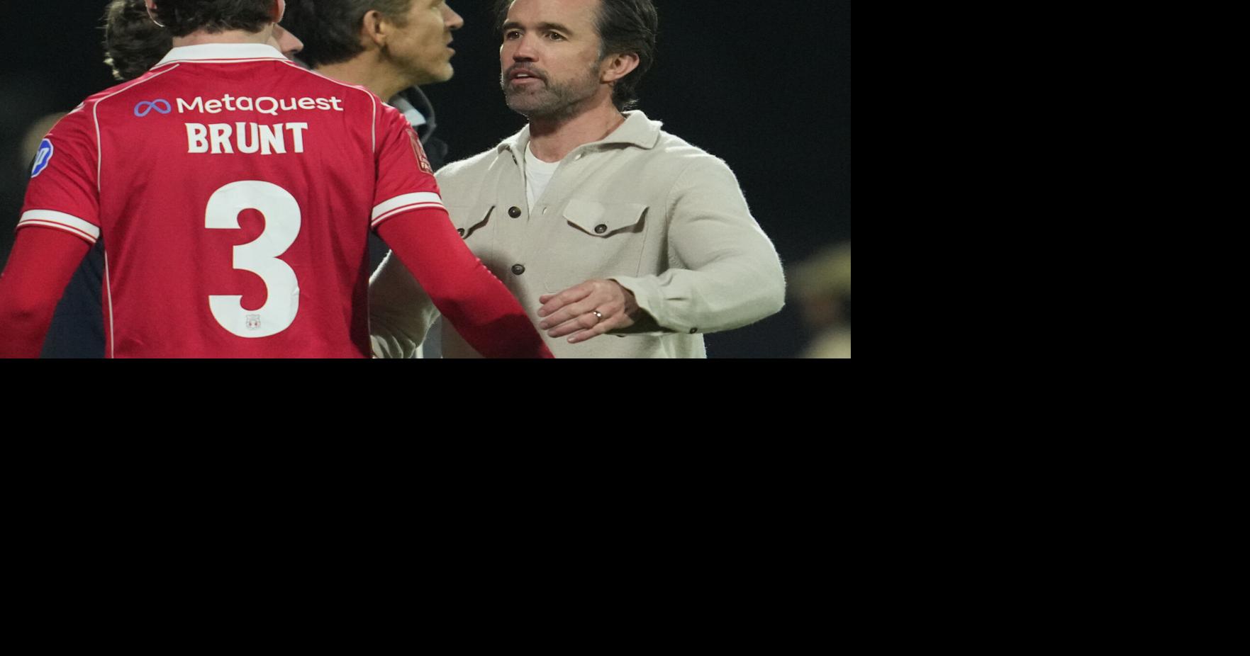 Ryan Reynolds and Rob Mac swap boardroom for booth