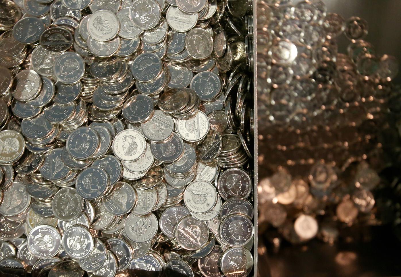 Operations At The Royal Canadian Mint As Loonie Steady Before Home Price  Data | A | winnipegsun.com