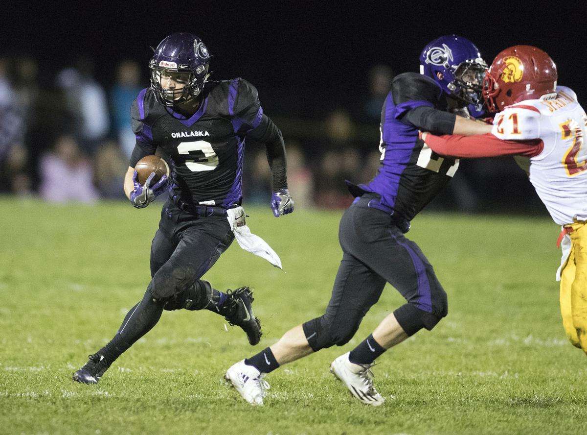 Winona State Recruit Tyler Hughes Chooses Football Over Basketball