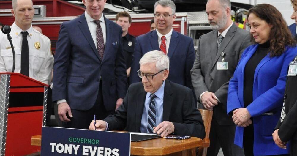 Governor signs bill decriminalizing Xylazine test strips - Vimarsana News