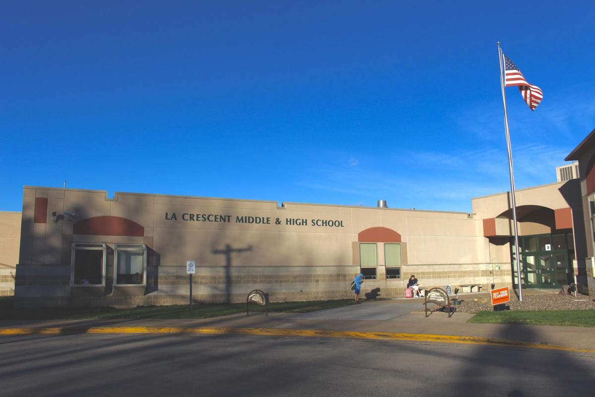 La Crescent-Hokah Middle & High School