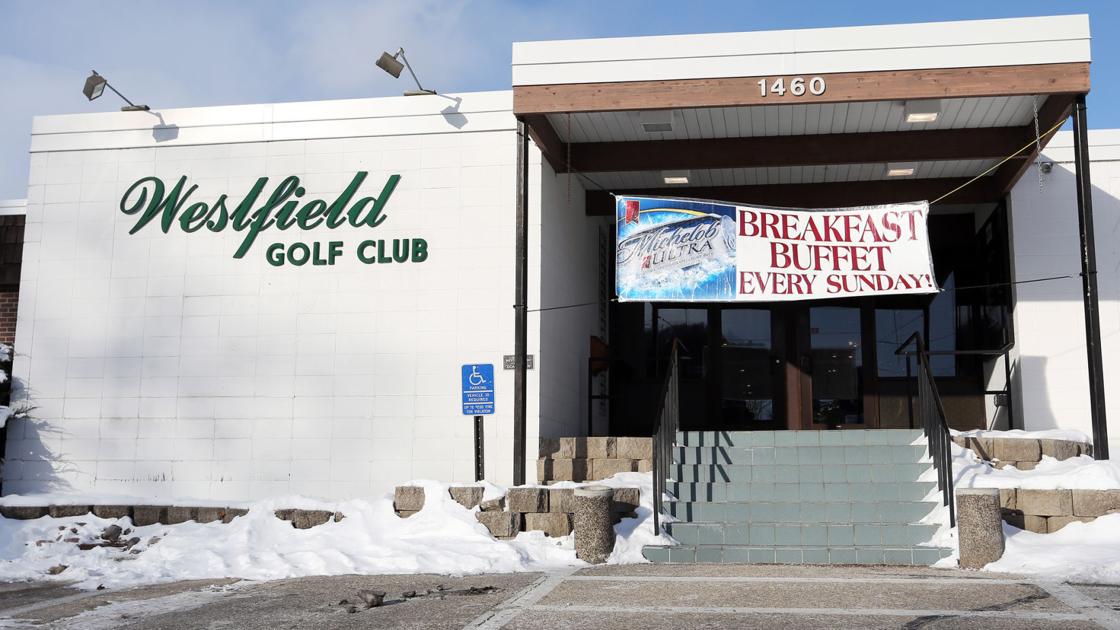 Westfield restaurant looking for new management, may close temporarily