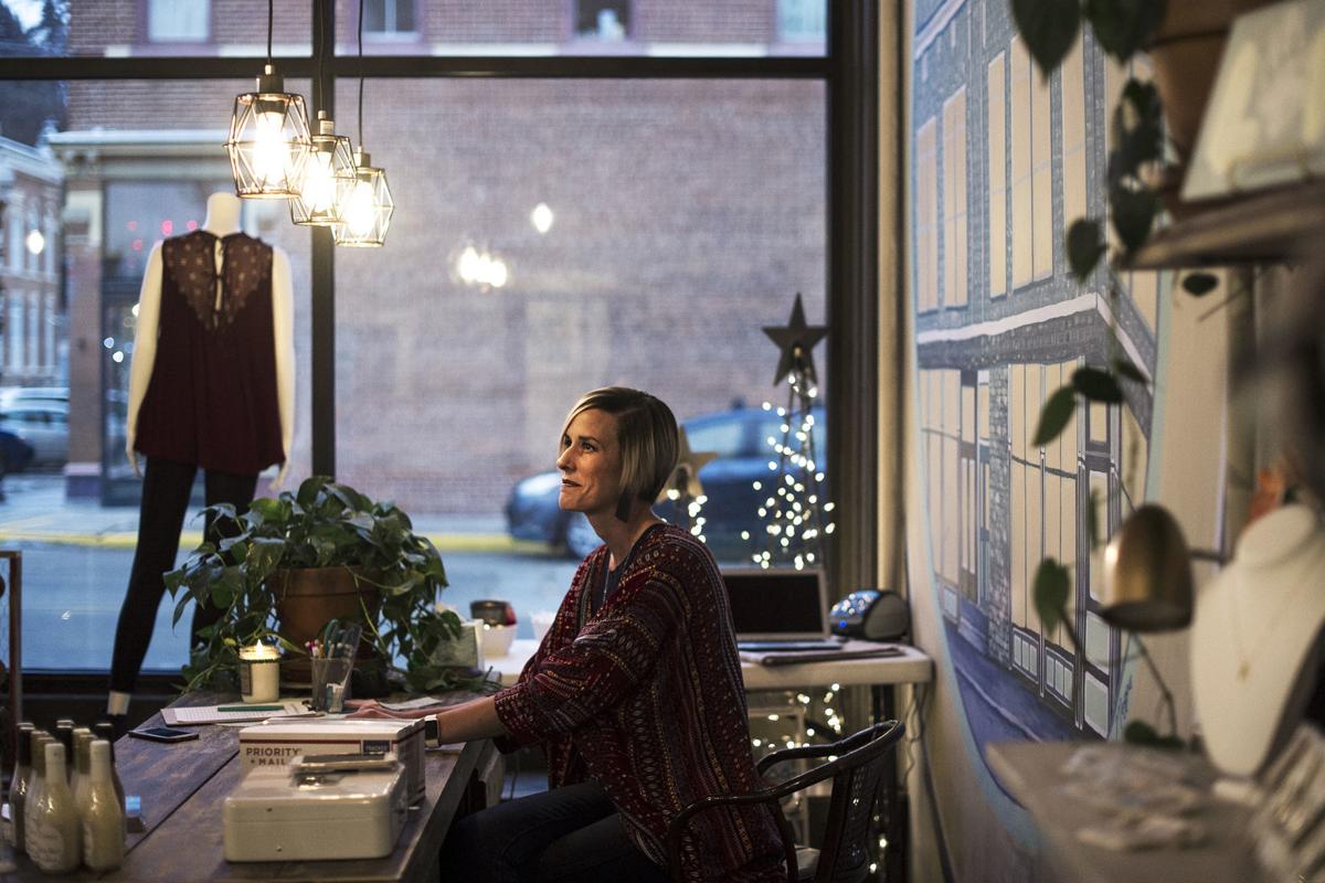 ‘She’s wearing Coulee Boutique’ Galesville teacher branches out into