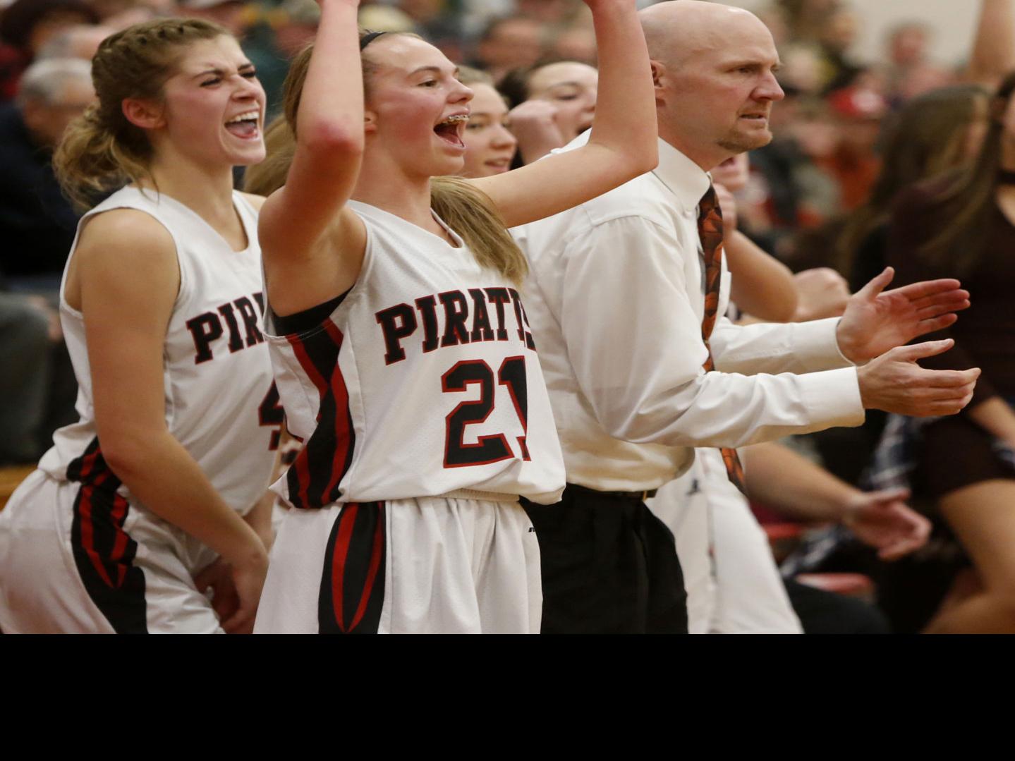 Girls Basketball Playoff Preview Cochrane Fountain City Ready