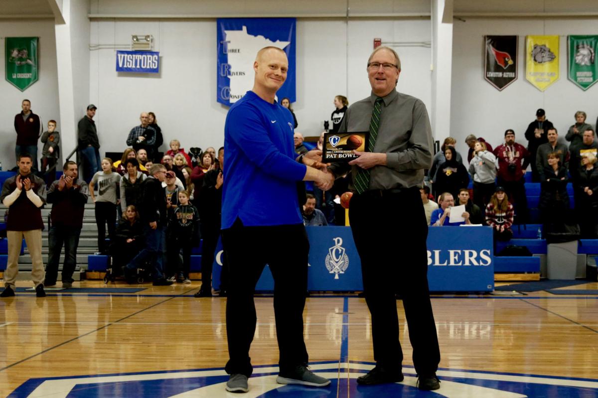 High School Basketball Cotter Honors Coach Bowlin S 600th Win As
