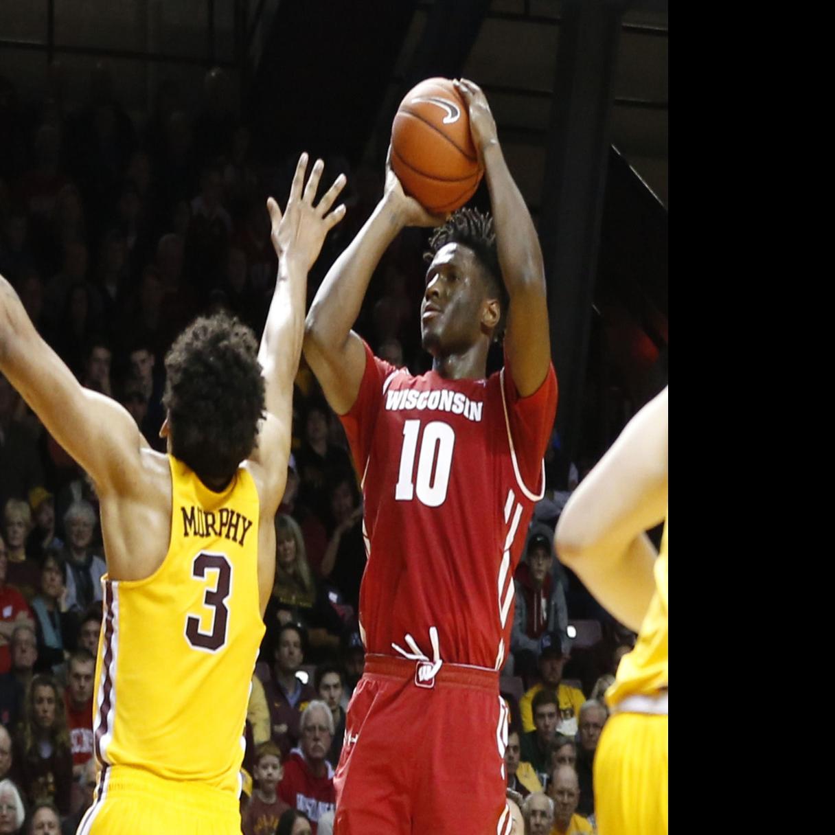 Men S Basketball Happ Badgers Edge Gophers In Ot College