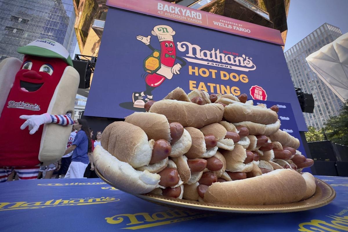 2024 Nathan's hot dog odds, preview & picks for July 4