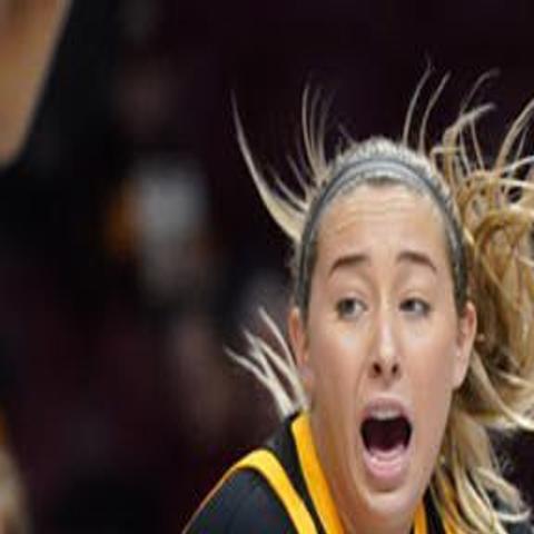 Gophers Women S Basketball Hubbard Quickly Becoming Key Player