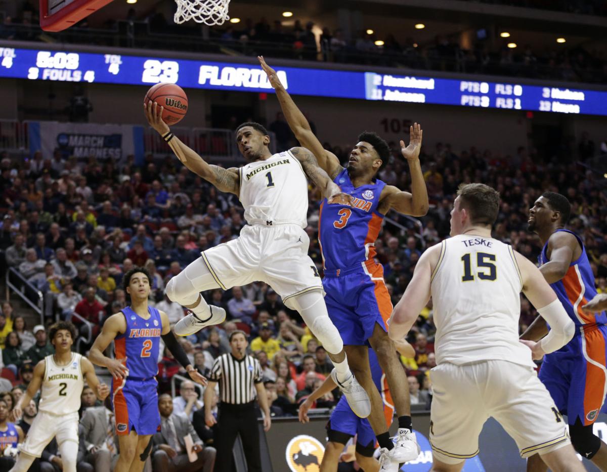 Ncaa Tournament Roundup Winonadailynews Com