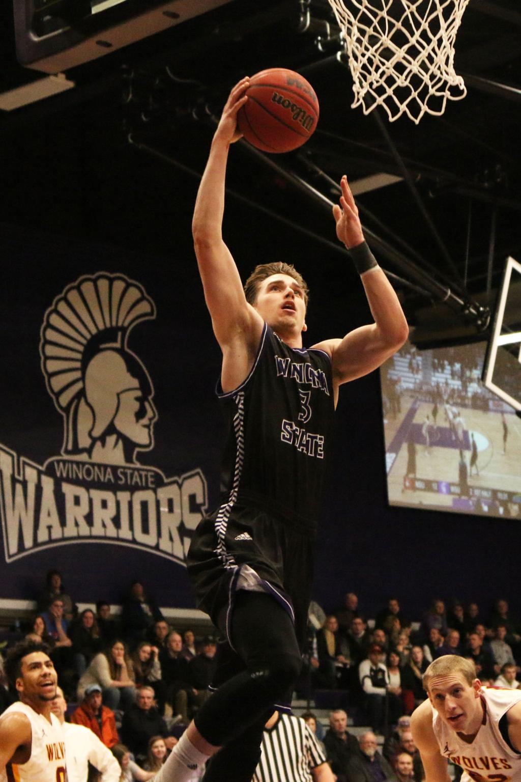 Men S Basketball Winona State Feels Sense Of Urgency Entering
