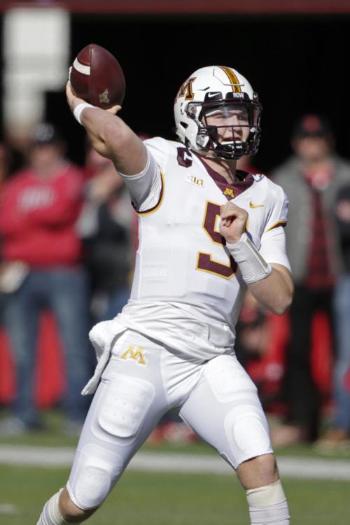 No Idea Yet Who Will Quarterback Gophers On Friday Vs Indiana