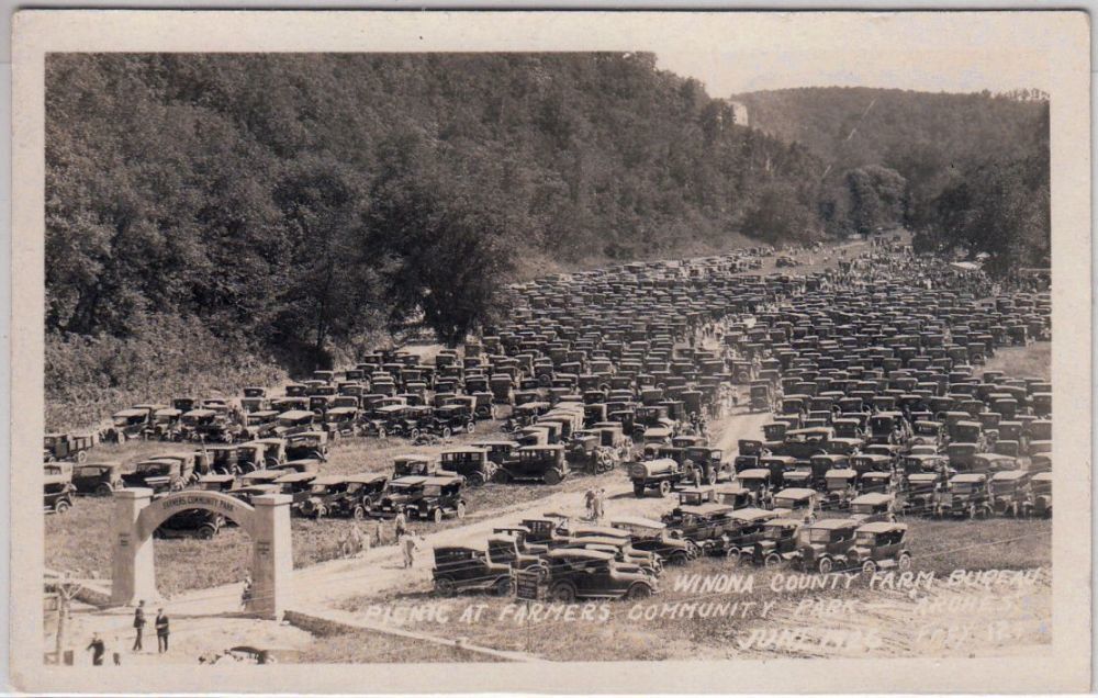 Mob of Model Ts