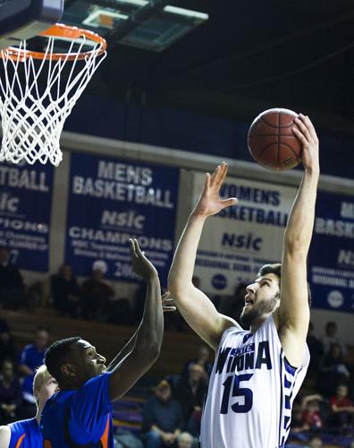 Which Wyoming hoopster wore it best? No. 20