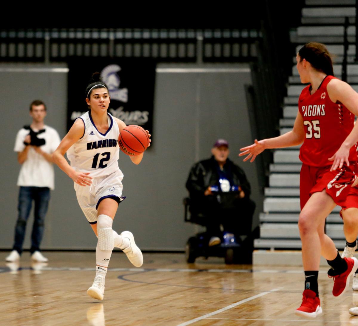 Women S Basketball Msu Moorhead Pulls Away From Winona State In