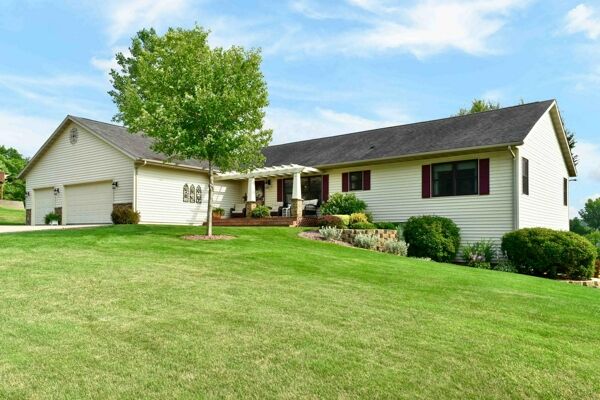 4 Bedroom Home in Winona - $319,900