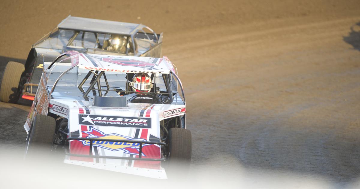 RIVERCITY RUMBLE: Keith Foss, 'Flyin' Ryan Olson cash in on big pay ...