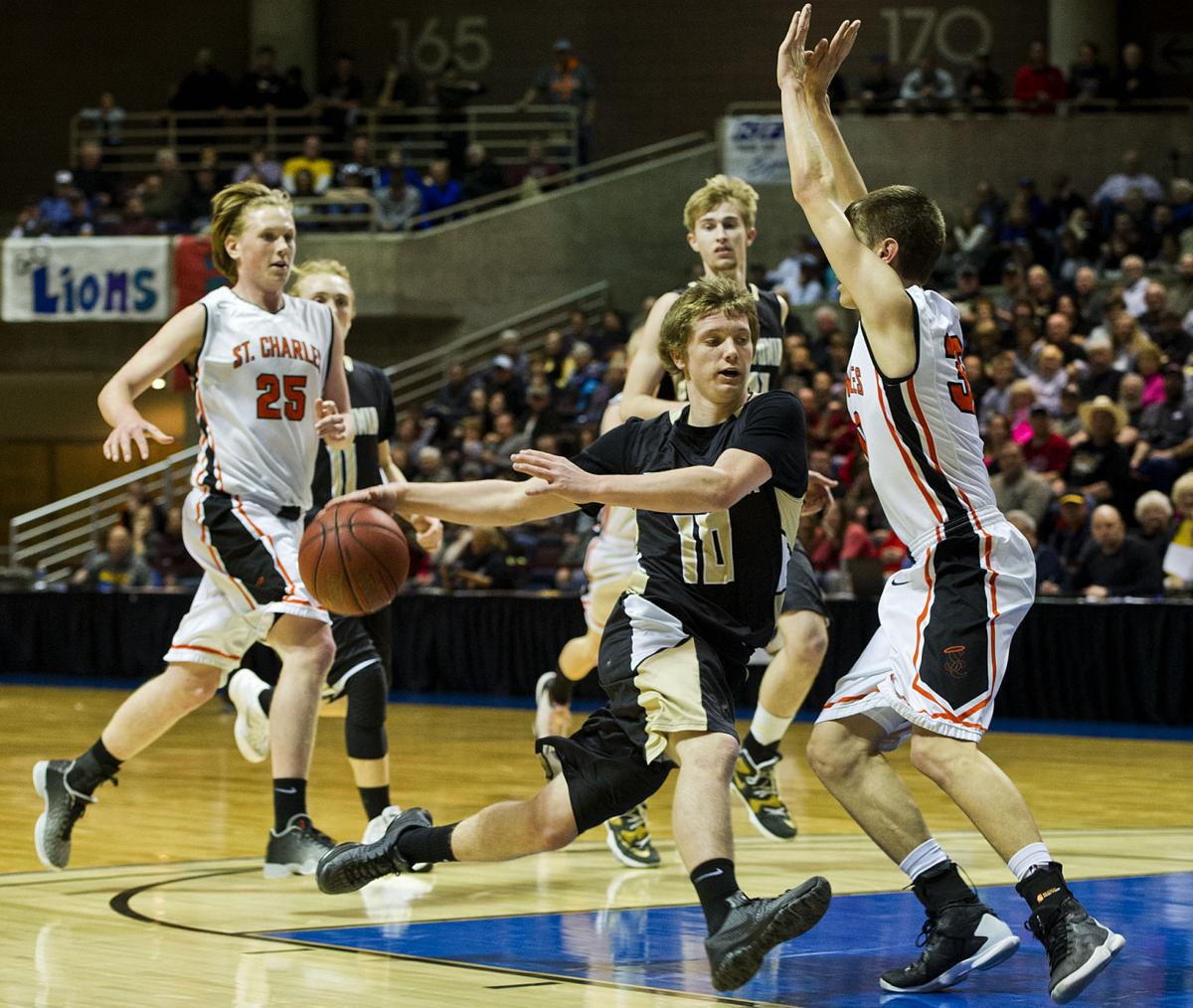 Prep Roundup Mortem S Big Night Leads Caledonia Boys Basketball