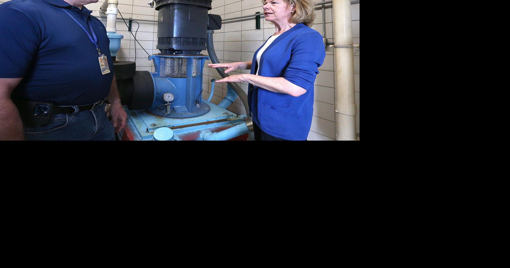 Sen. Tammy Baldwin visits French Island to talk PFAS with residents, explores treatment options
