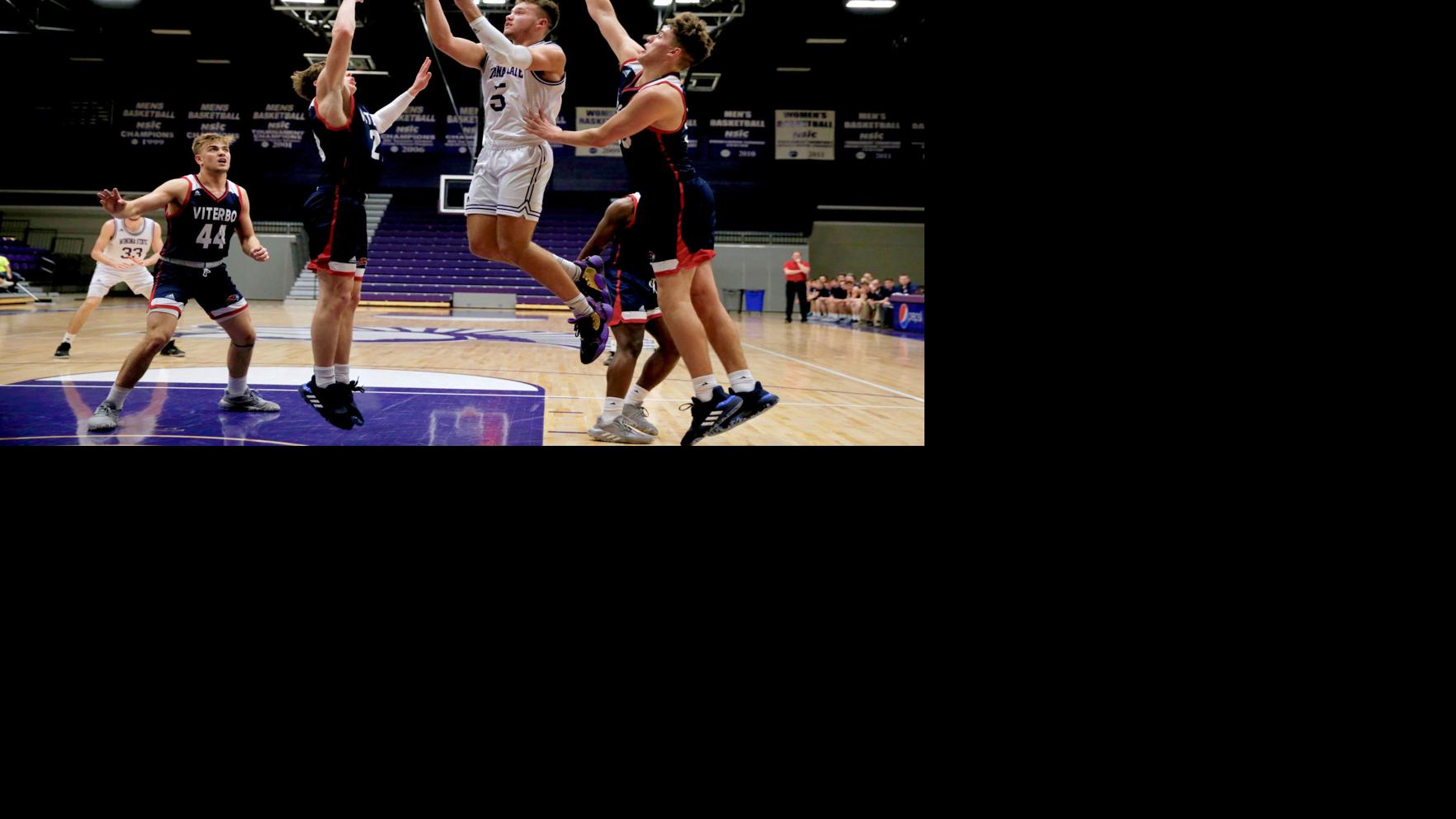 Photos Warrior Men S Basketball Holds Off V Hawks For Third