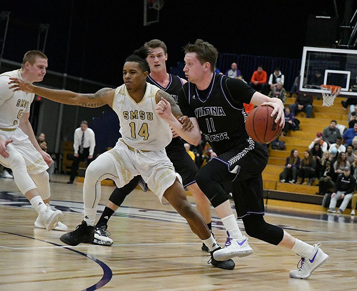 Men S Basketball Winona State Comes Up Empty In First Nsic