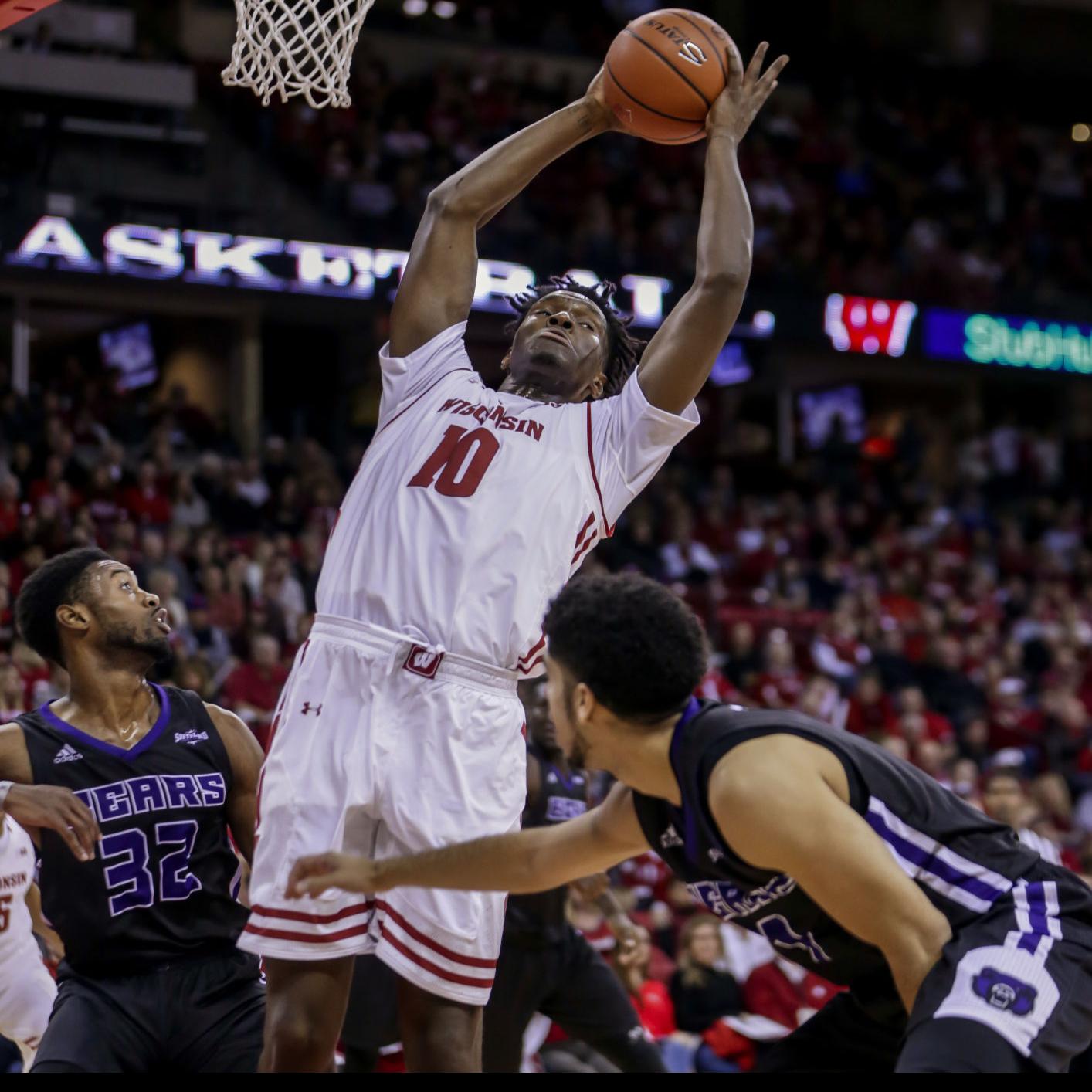 College Basketball Top 10 Roundup Winonadailynews Com