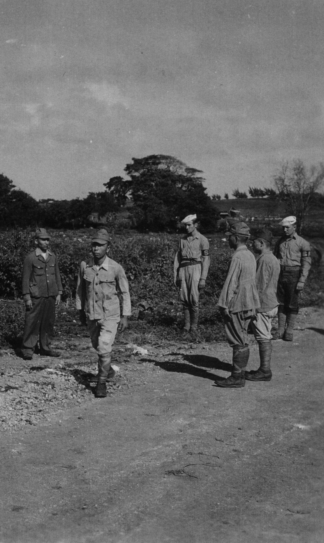 Honor flight vet recalls postWWII surrenders of Japanese holdouts