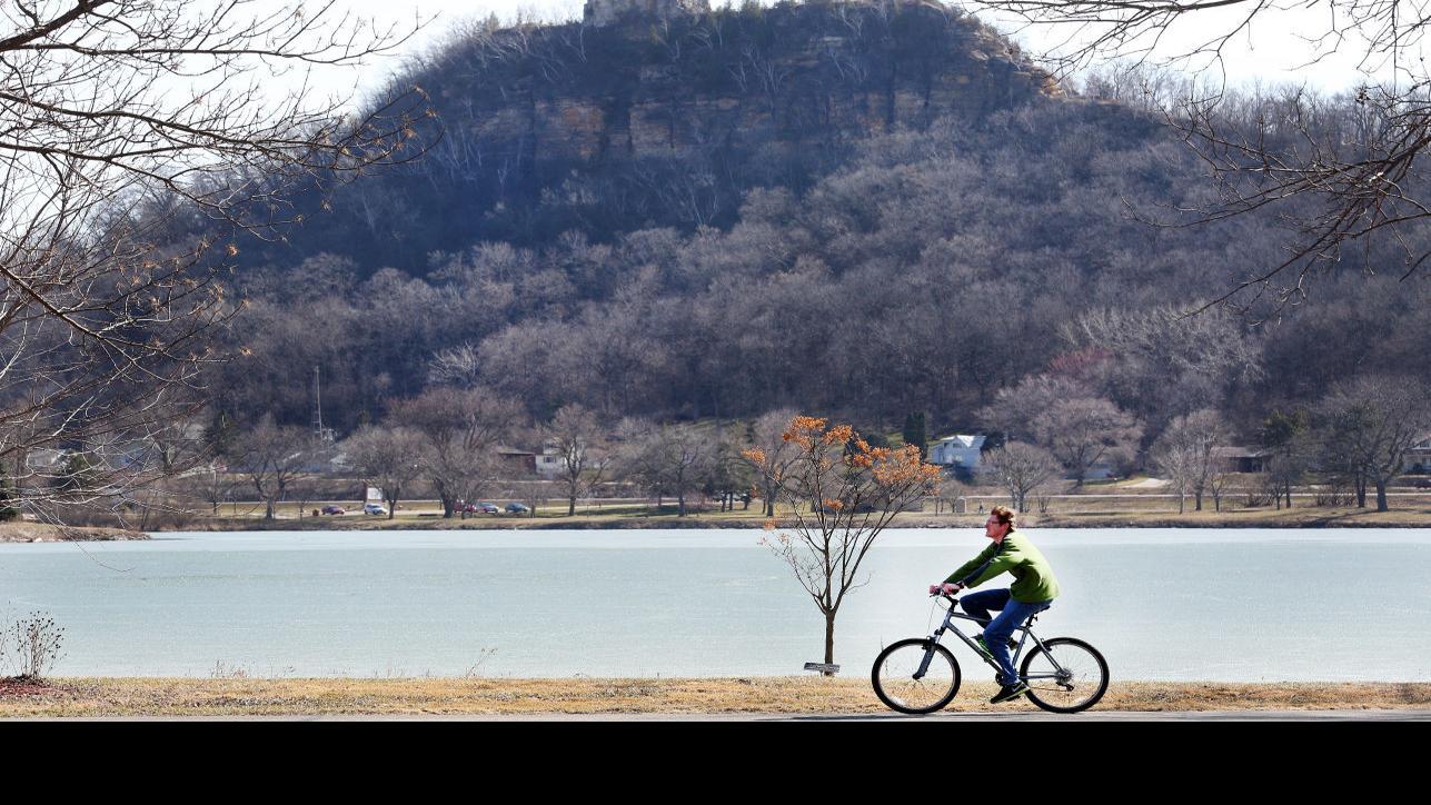 Photos March Daily News Photos Of The Month Winonadailynews Com