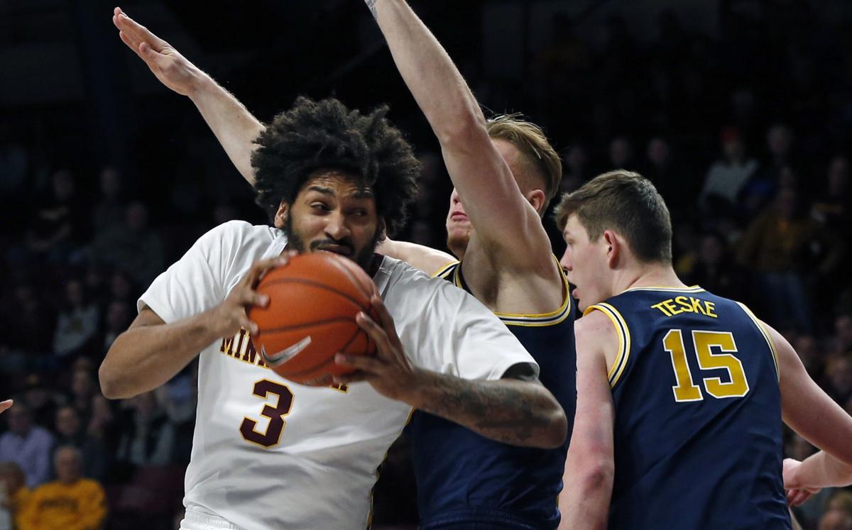 Pitino S Gophers Still Projected To Make The Ncaa Tourney After