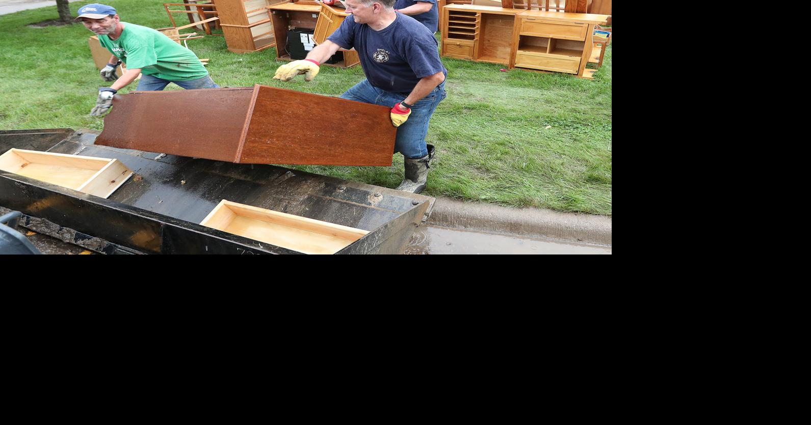 Coon Valley residents show resilience as volunteers help them wade through flood wreckage