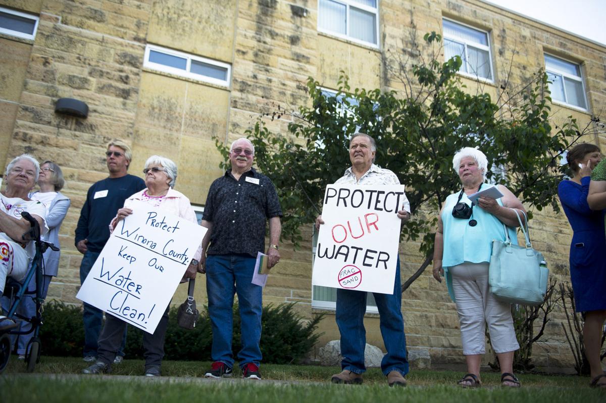The Week S Top 10 Or So Winona Stories In Review Police Fire At