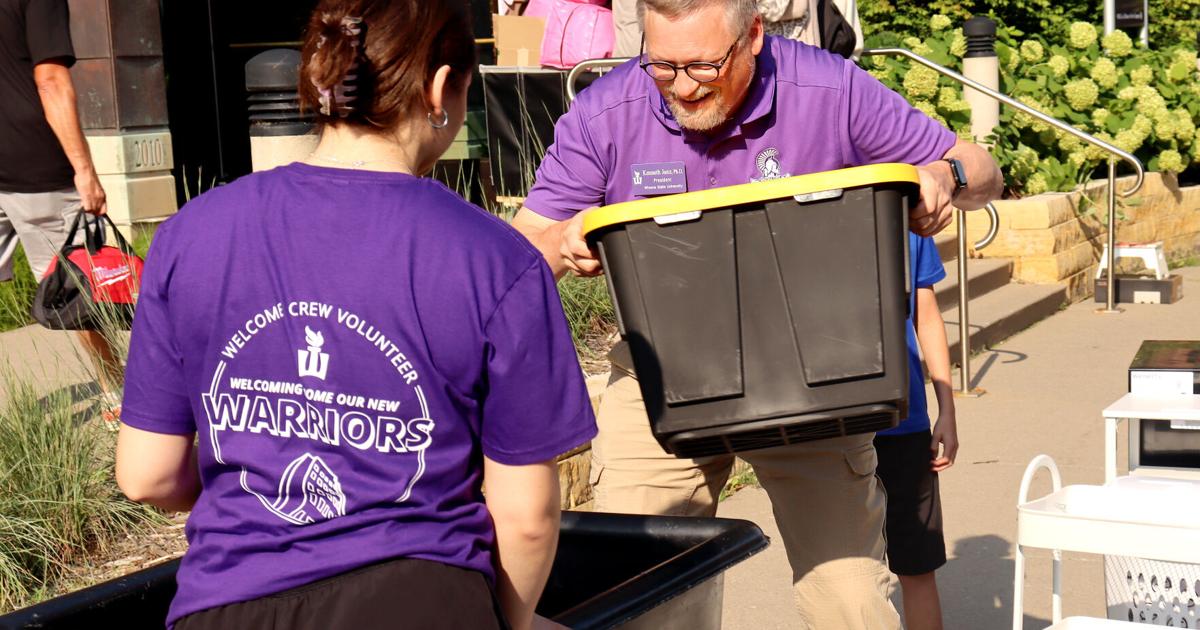 WINONA STATE UNIVERSITY Winona State student population grows as enrollment rises 3.2%
