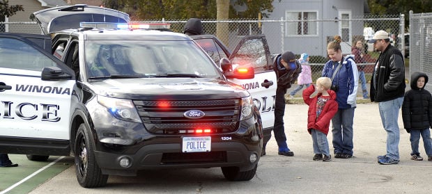 Winona Officers Teach Kids The Fine Art Of Policing At Cops And