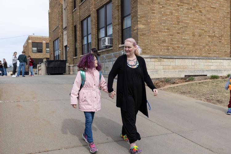 Winona school board selects viable theme for reconfiguration