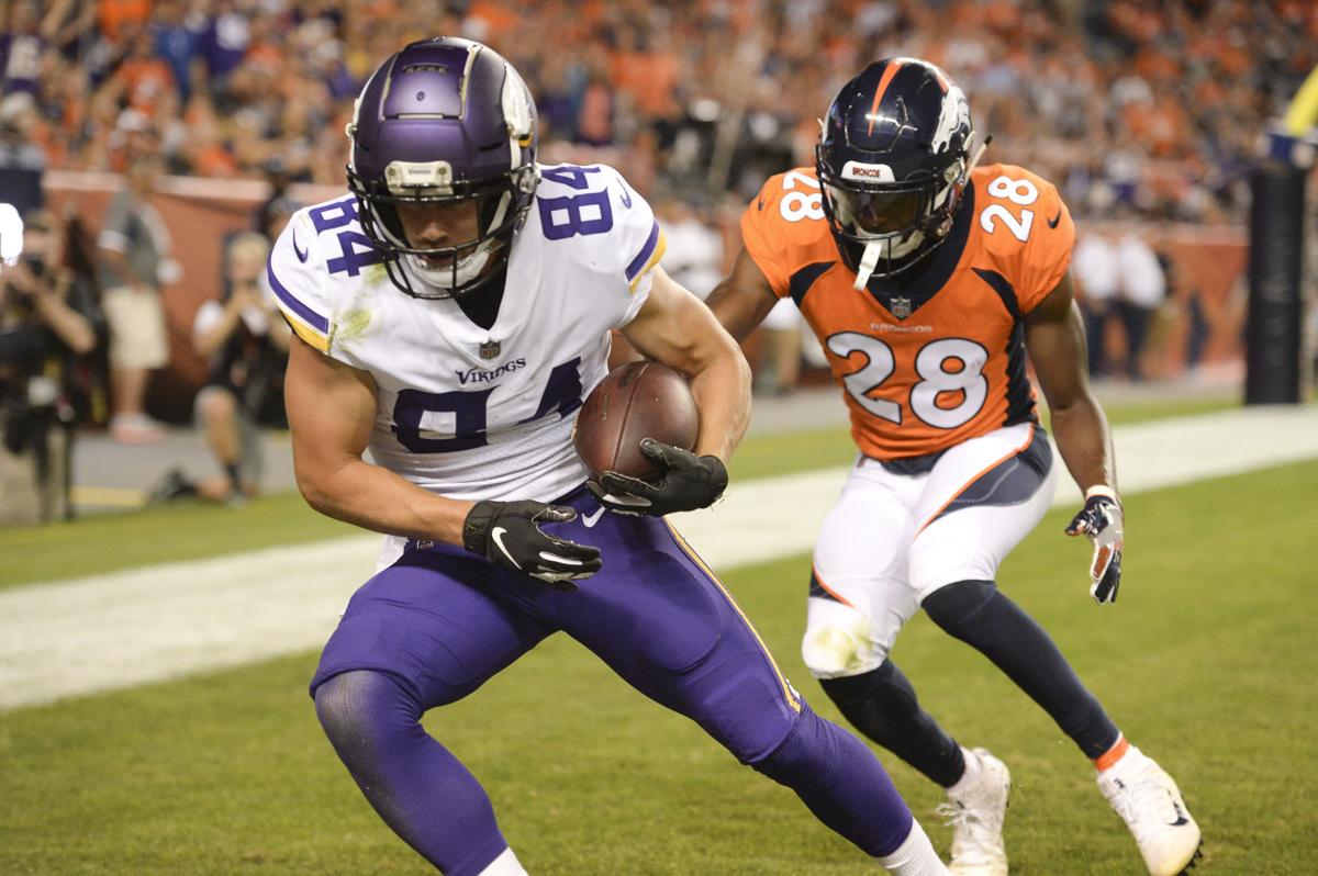 Vikings receiver Chad Beebe stepping out of father Don Beebe's shadow