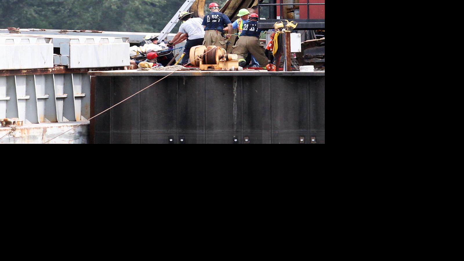 Man dies in Winona barge loading accident Local
