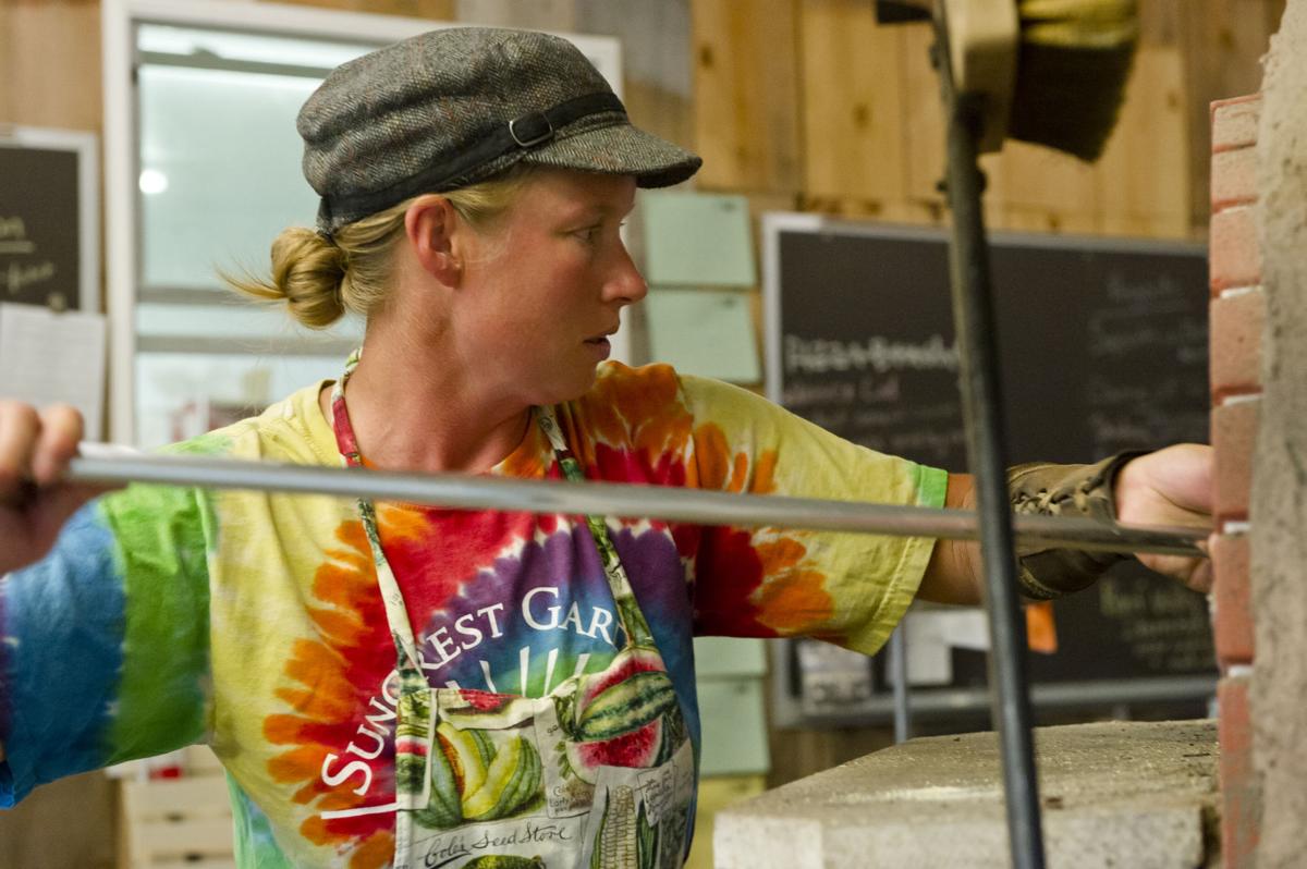 Off The Beaten Path Enjoy Pizza On The Farm At Suncrest Gardens