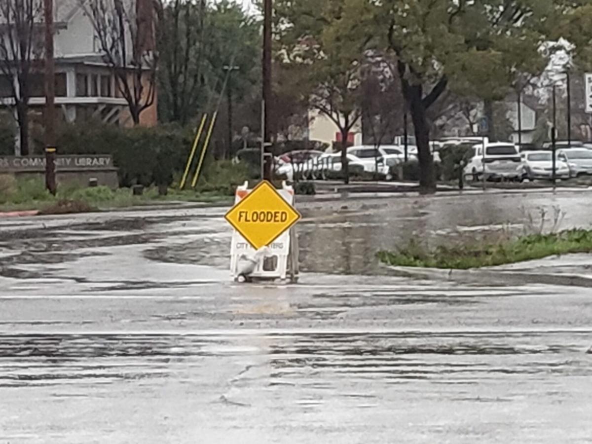 Heavy rains flood Putah Creek Nature trail, more storms on the way | Local  News | wintersexpress.com