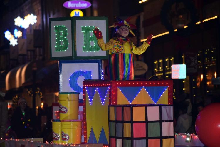 2021 Downtown Baraboo Christmas Lights Parade