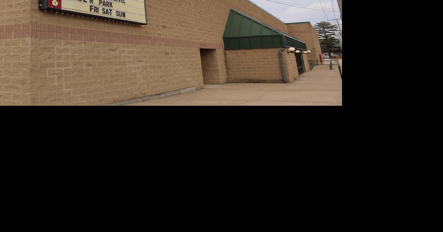 Reedsburg movie theater closes due to flood damage